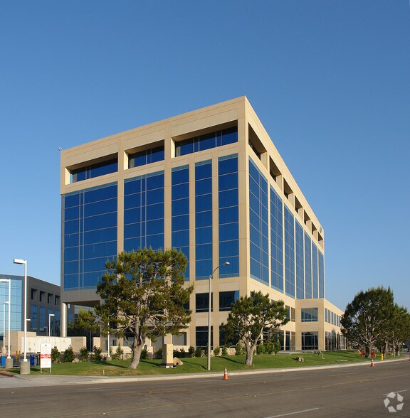 More Photos Of 19520 Jamboree Rd, Irvine Unknown For Lease