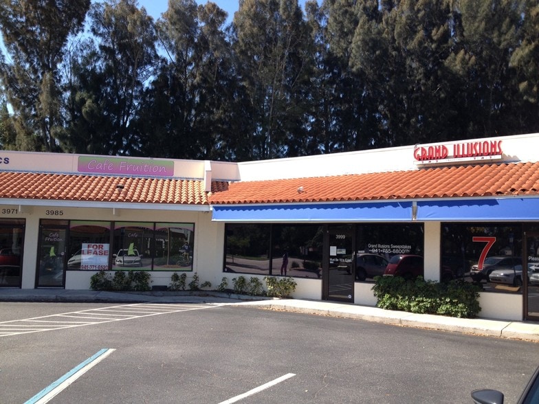 Primary Photo Of 4105 Cortez Rd, Bradenton Unknown For Lease