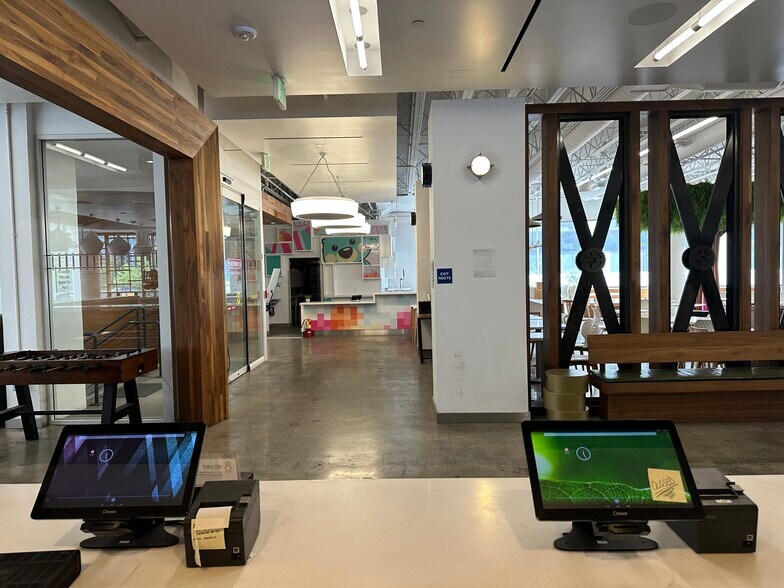 More Photos Of 3500 Wilshire Blvd, Los Angeles General Retail For Sale