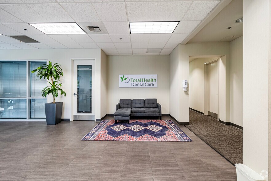 More Photos Of 2316 Orchard Pky, Tracy Medical For Lease