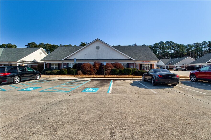 More Photos Of 801-814 Pavilion Ct, McDonough Office For Lease