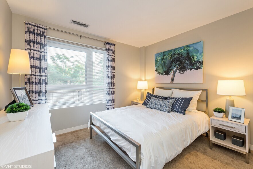 More Photos Of 1209 W Arthur Ave, Chicago Apartments For Lease