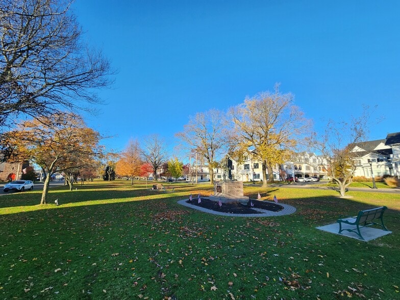 More Photos Of 233 Broad St, Milford Office For Lease