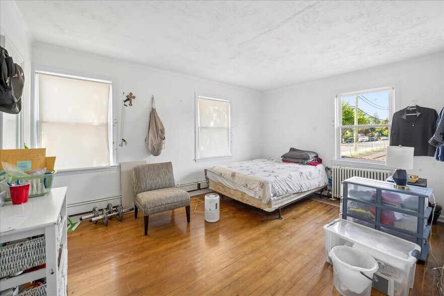 More Photos Of 115 N Barry Ave, Mamaroneck Apartments For Sale
