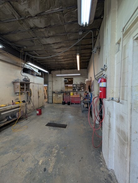 More Photos Of 158 S White Horse Pike, Audubon Auto Repair For Sale