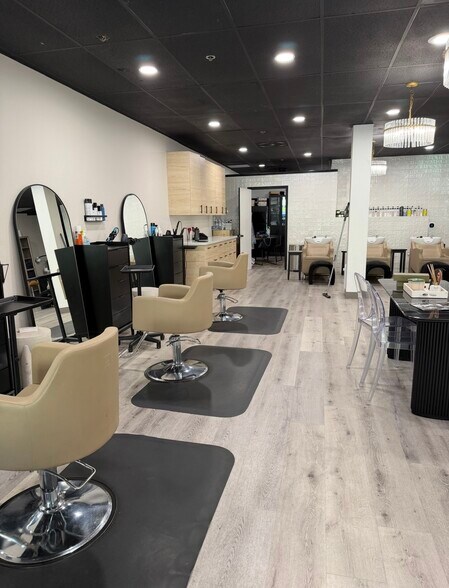 More Photos Of 927 20th St, Sacramento Storefront Retail Residential For Lease