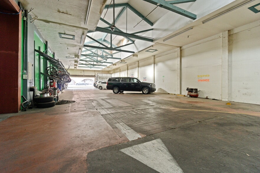 More Photos Of 922 Van Ness Ave, Fresno Storefront Retail Office For Sale