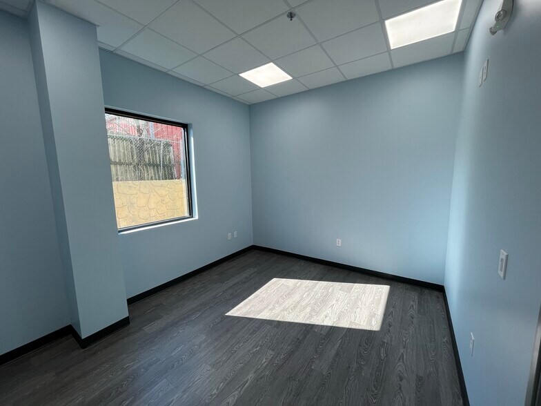 More Photos Of 14111 King Rd, Frisco Medical For Lease