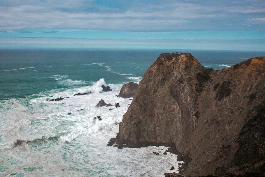 More Photos Of 1990 CA-1 Hwy, Elk Apartments For Sale