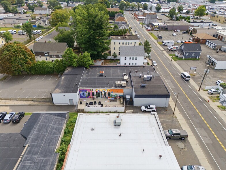 More Photos Of 89 Baldwin St, West Springfield Manufacturing For Sale