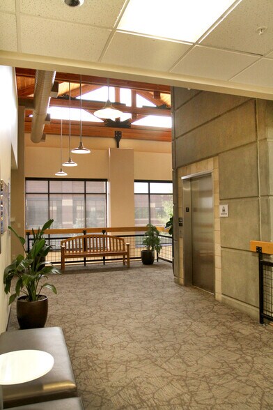More Photos Of 5200 Hahns Peak Dr, Loveland Medical For Lease