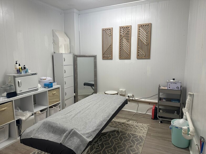 More Photos Of 2124-2126 Central Ave, Augusta Storefront For Lease