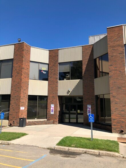 More Photos Of 5201 43 St, Red Deer Healthcare For Sale