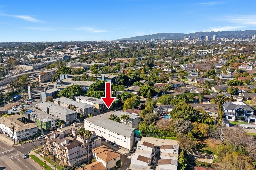 More Photos Of 3410 Club Dr, Los Angeles Apartments For Sale