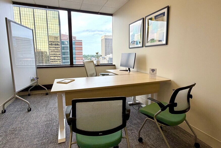 More Photos Of 231 S Bemiston Ave, Clayton Coworking Space