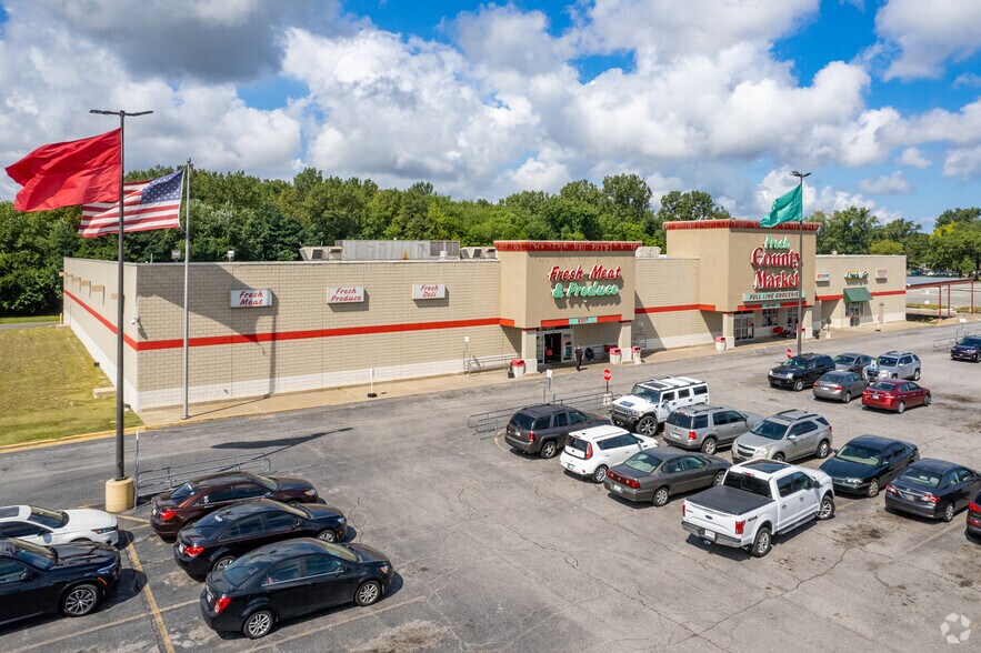 More Photos Of 1921-1931 25th, Gary Unknown For Lease