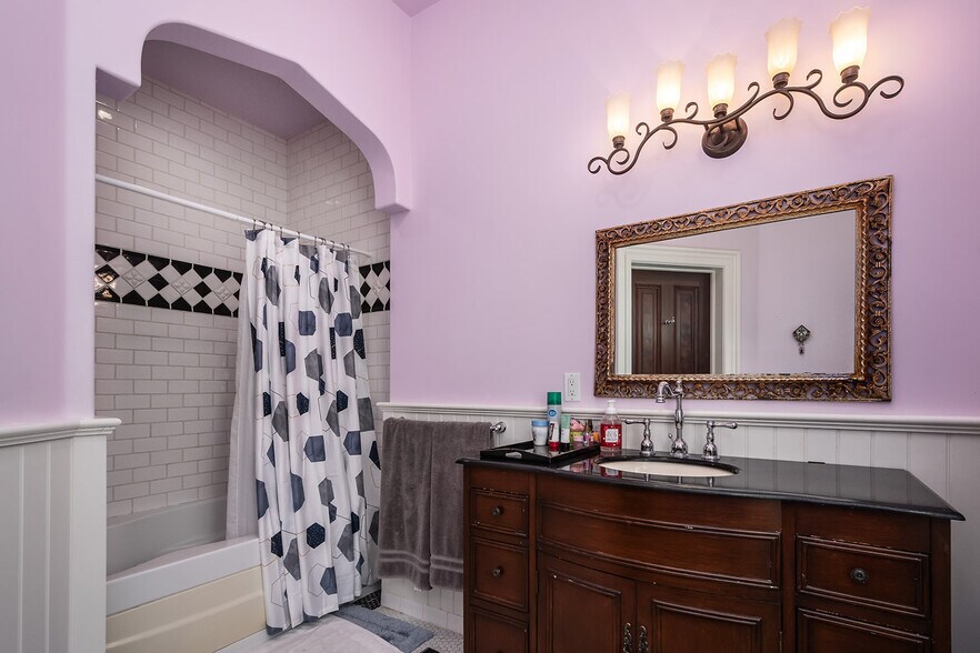 More Photos Of 333 G St, San Rafael Apartments For Sale