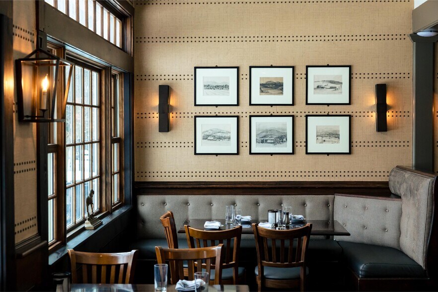 More Photos Of 18 Main St, Stowe Hotel For Sale