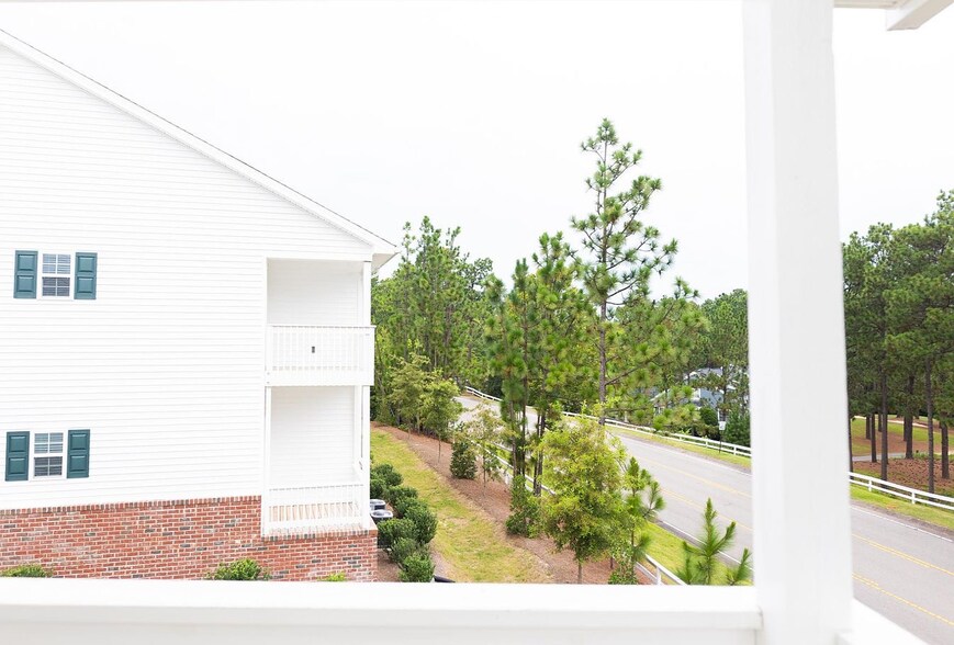 More Photos Of 60 N Knoll Rd, Southern Pines Multifamily For Sale