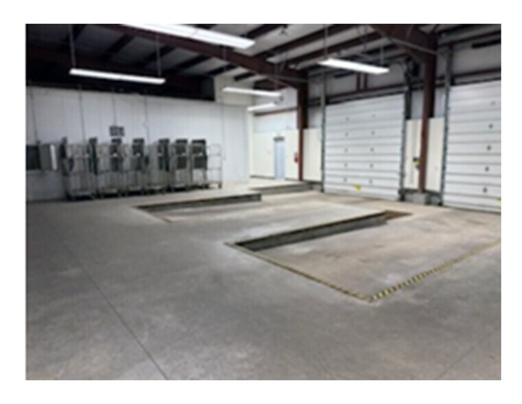 More Photos Of 1235 E University Dr, Macomb Industrial For Sale