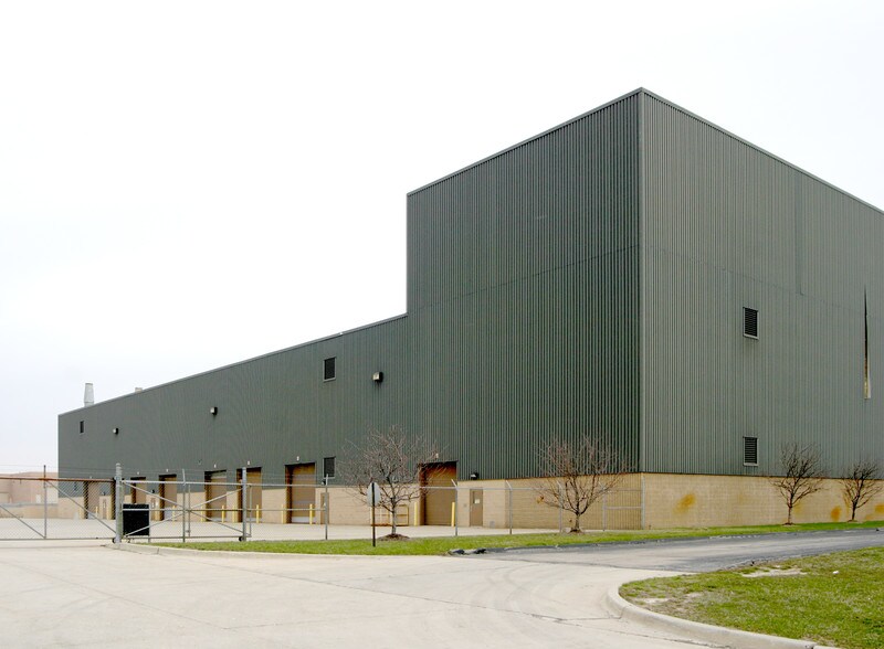 More Photos Of 30165 S Hill Rd, New Hudson Manufacturing For Lease