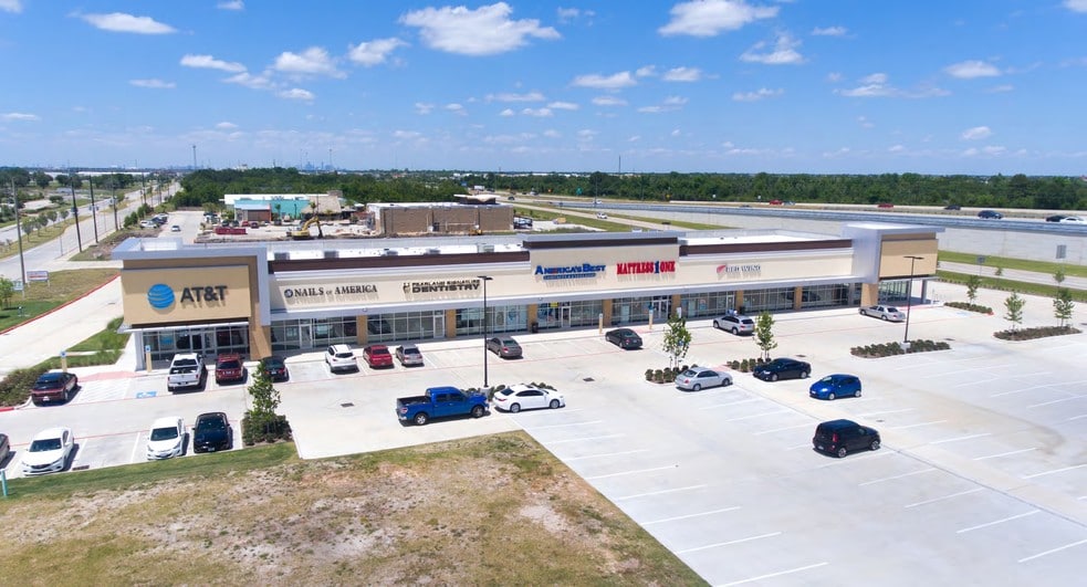 More Photos Of 3609 Business Center Dr, Pearland General Retail For Sale