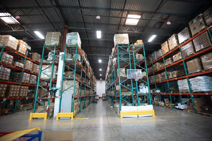 More Photos Of 10151 NW 67th St, Tamarac Distribution For Sale
