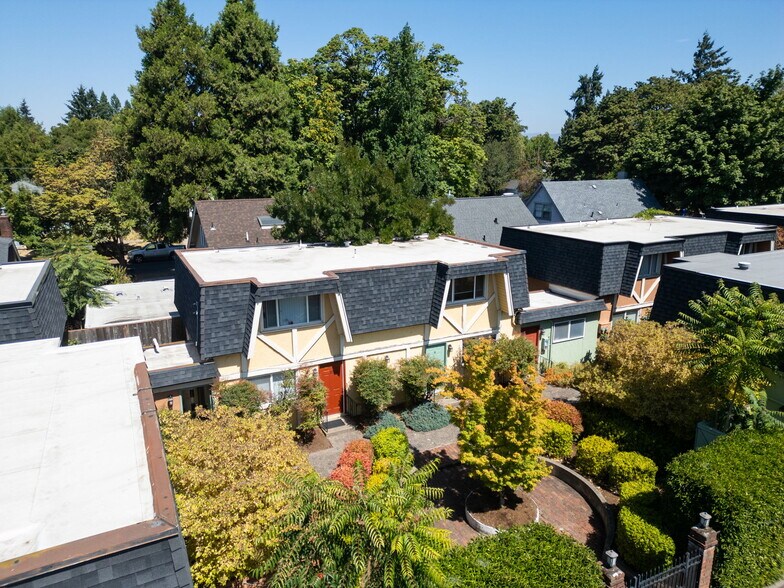 More Photos Of 540 Polk St, Eugene Apartments For Sale