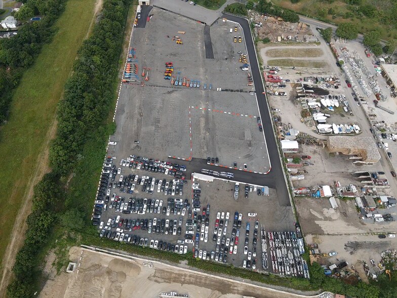 More Photos Of 200 Townline Rd, Kings Park Land For Lease