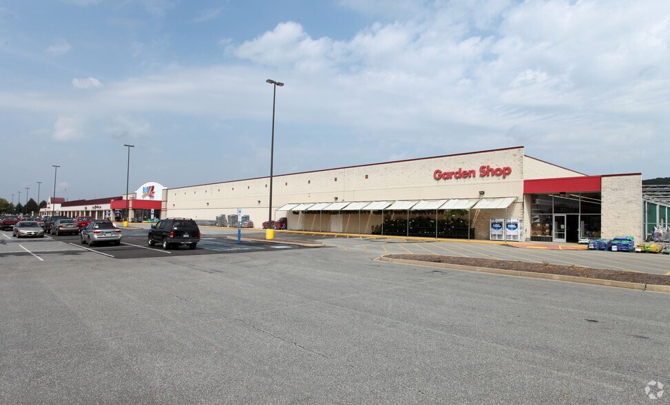 Primary Photo Of 3975-3995 Columbia Ave, Columbia Unknown For Lease