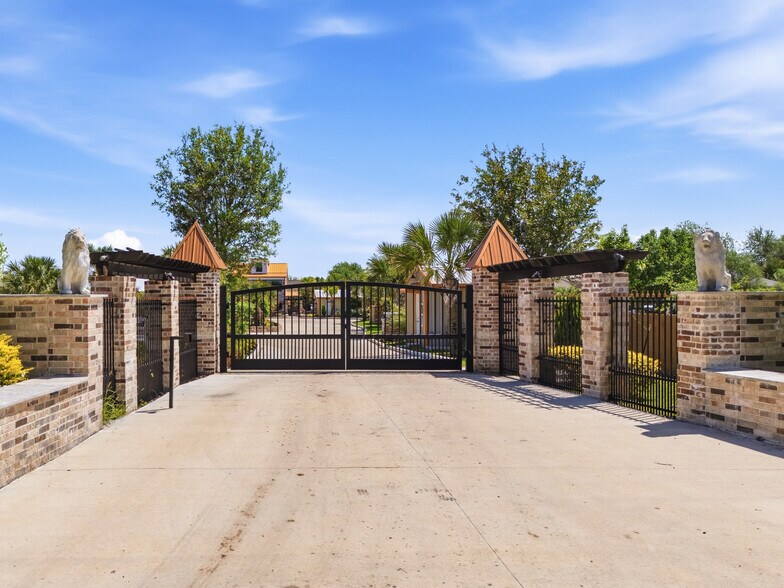 More Photos Of 16914 Penick Rd, Waller Land For Sale