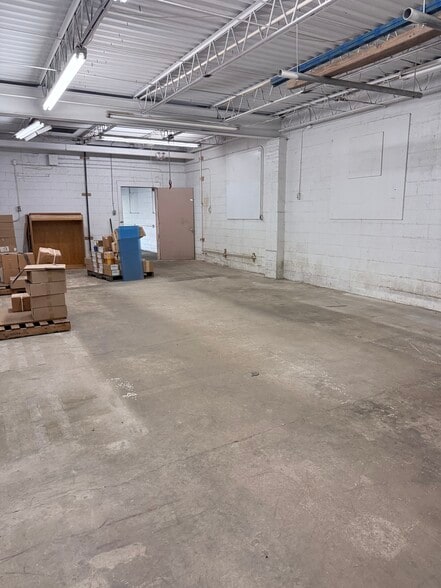 More Photos Of 416-424 W 25th St, Norfolk Freestanding For Sale