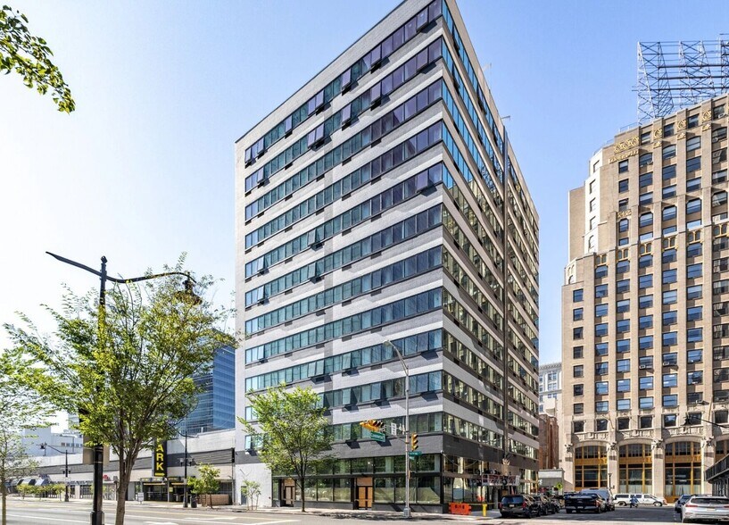 More Photos Of 10 Commerce Ct, Newark Apartments For Lease