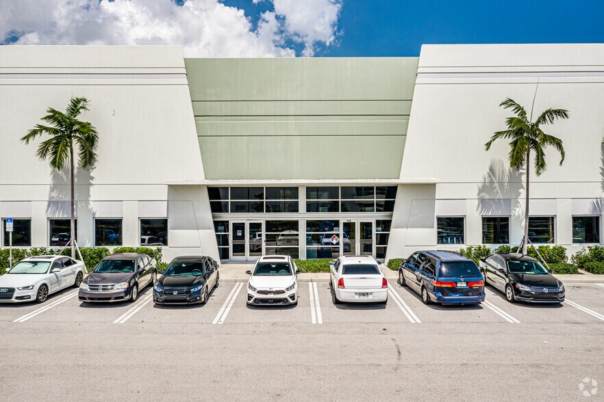 More Photos Of 600 Hillsboro Technology Dr, Deerfield Beach Unknown For Lease