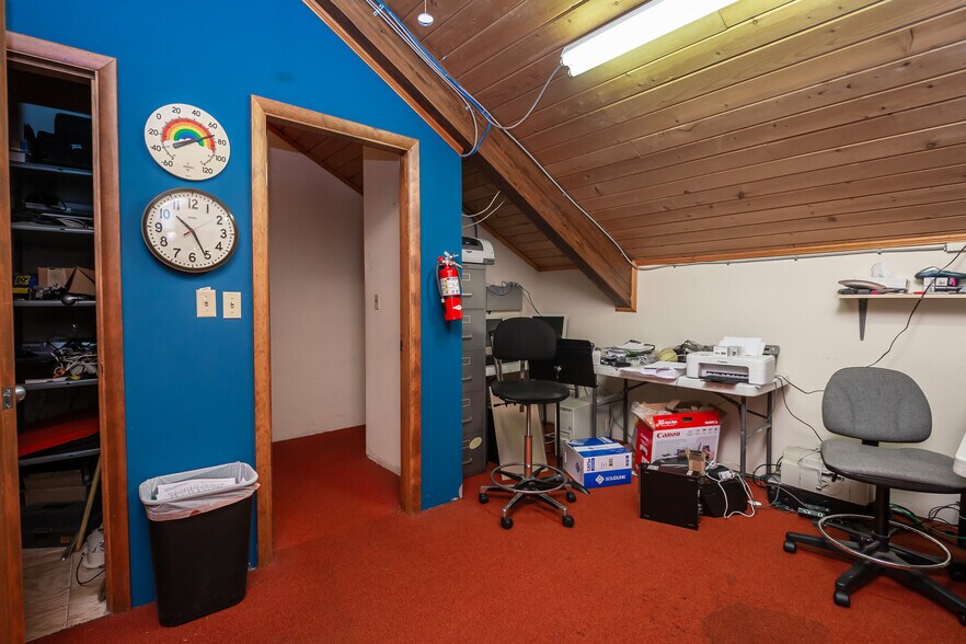 More Photos Of 733 Country Club Dr, Xenia Religious Facility For Sale