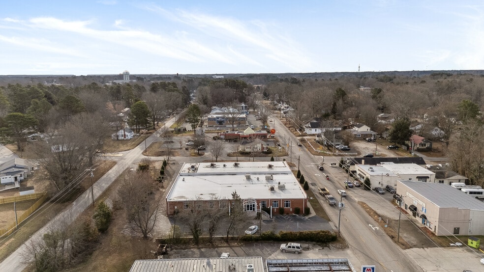 More Photos Of 514 Dabney Rd, Henderson Office For Lease