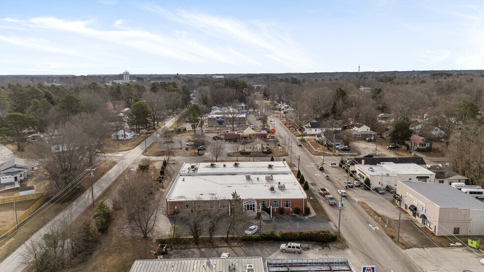 More Photos Of 514 Dabney Rd, Henderson Office For Lease