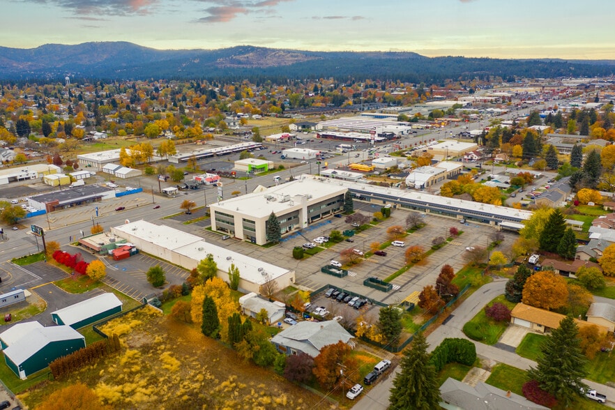 More Photos Of 11707 E Sprague Ave, Spokane Valley Office For Lease