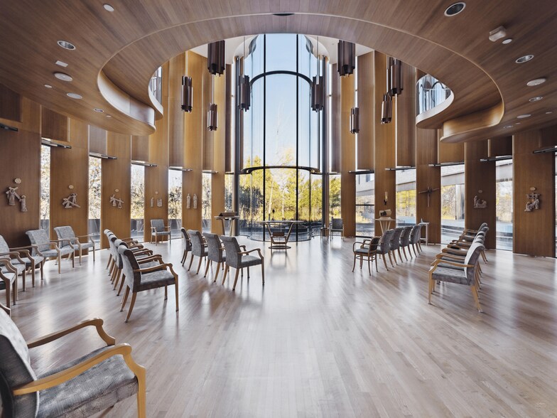 More Photos Of 2 O'Connor Dr, Toronto Healthcare For Sale