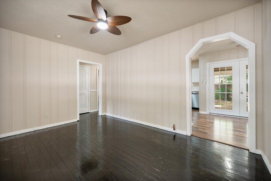 More Photos Of 3837 Earl St, Fort Worth Multifamily For Sale