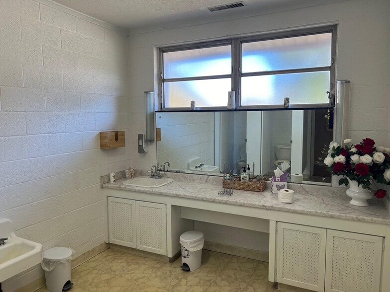 More Photos Of 2101 Carey Rd, Kinston Religious Facility For Sale