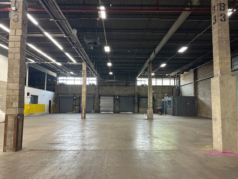 More Photos Of 10101 Avenue D, Brooklyn Distribution For Lease