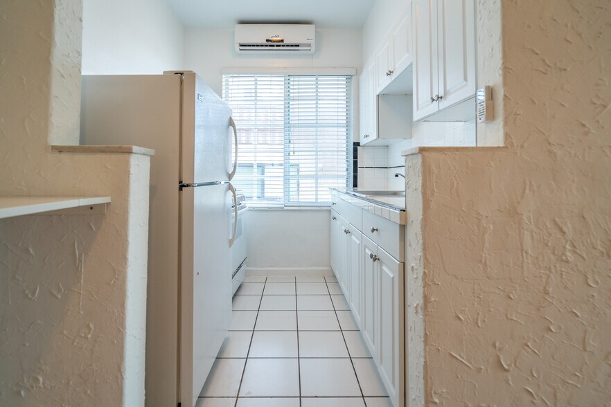 More Photos Of 7936 Harding Ave, Miami Beach Apartments For Sale