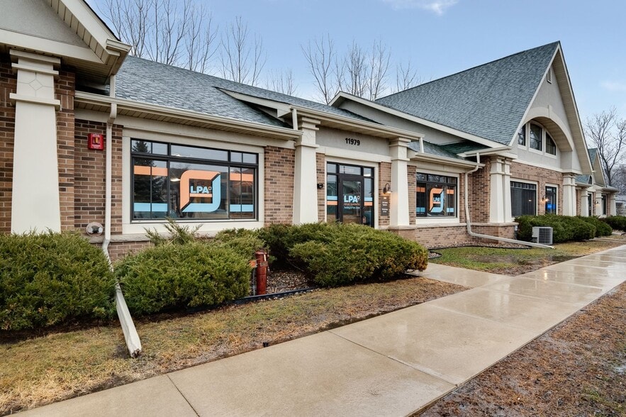 More Photos Of 11979 Cr-11, Burnsville Office For Sale