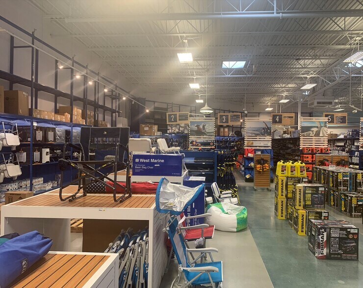 More Photos Of 4874 Big Island Dr, Jacksonville Storefront For Lease