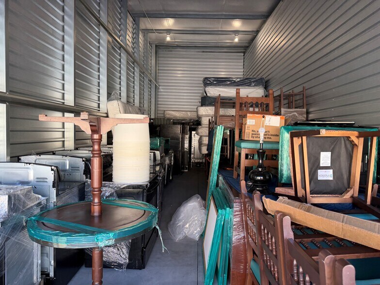 More Photos Of 2600 S Flagstaff Ranch Rd, Flagstaff Light Distribution For Lease