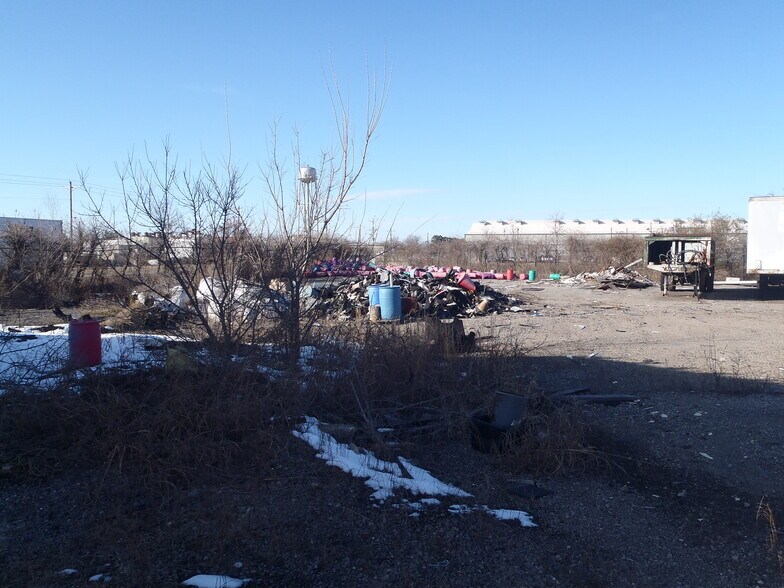 More Photos Of 2601 Van Dyke Rd, Newport Land For Sale