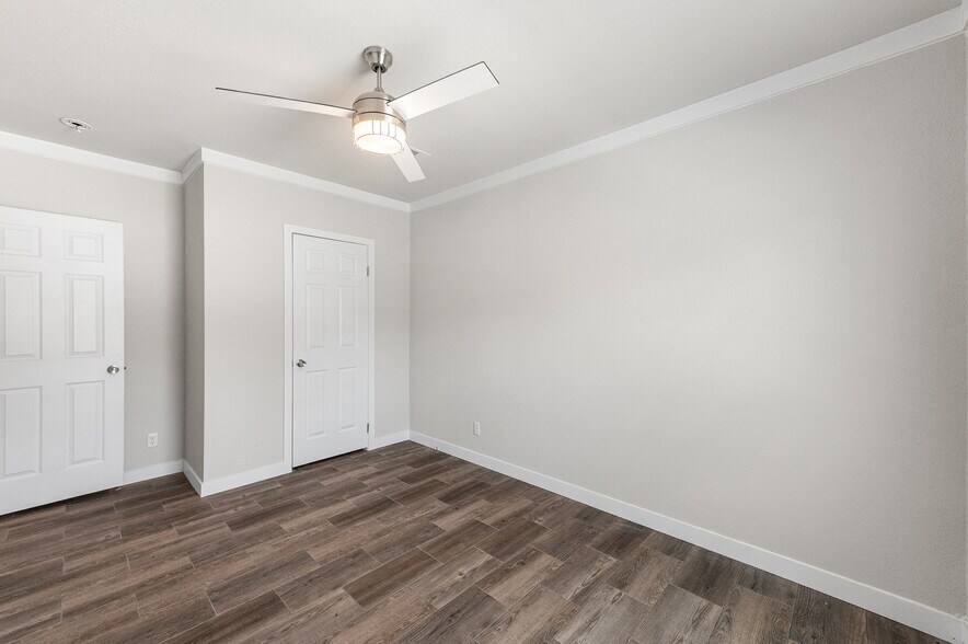 More Photos Of 9130 Rebecca Creek Rd, Spring Branch Specialty For Sale