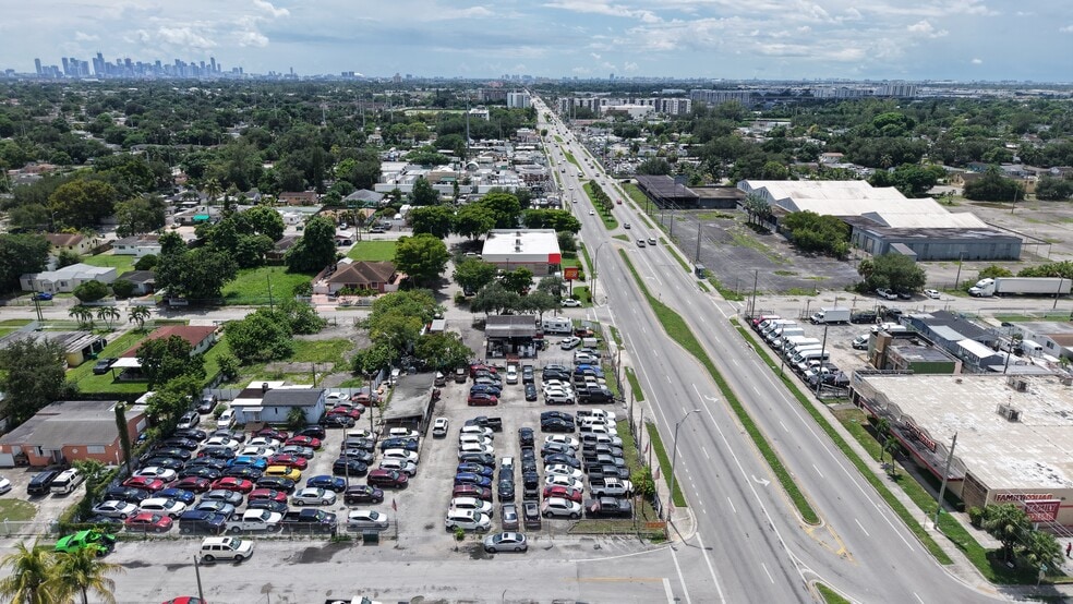 More Photos Of 9301 NW 27th Ave, Miami Auto Dealership For Sale