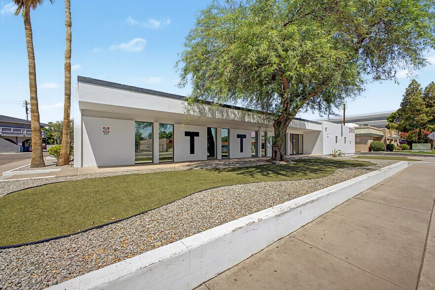 Primary Photo Of 2800 N 24th St, Phoenix Office For Lease